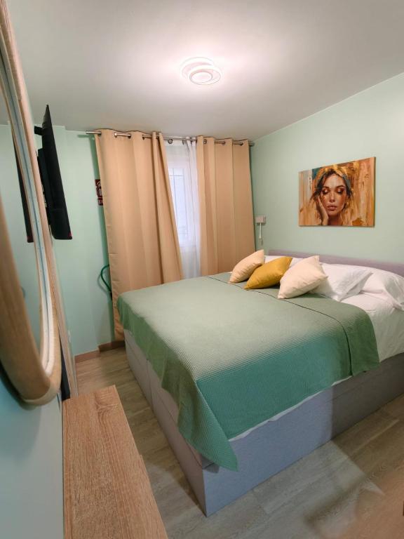 Al Mar pension