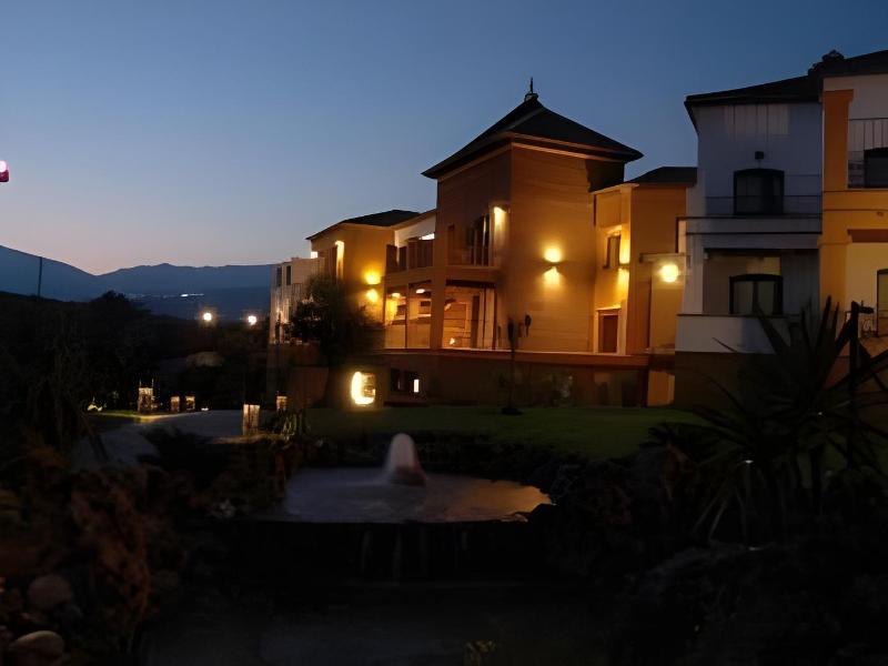 B bou Hotel La Vinuela & Spa