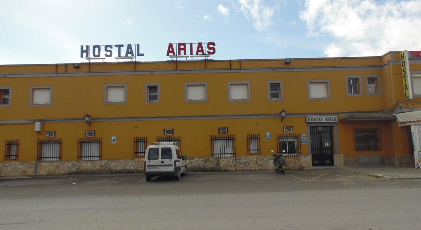 Hostal Arias