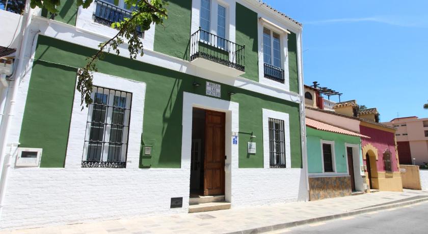 Hostal Las Acacias
