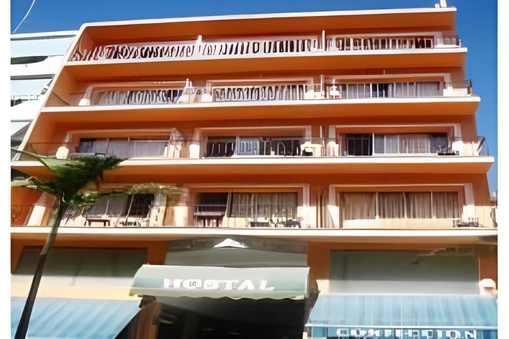 Hostal Sol y Miel