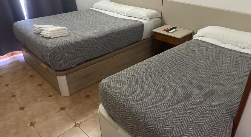 Hostal Treinta6