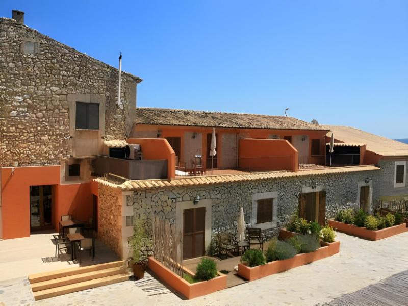 Hotel Can Riera by CheelHotels