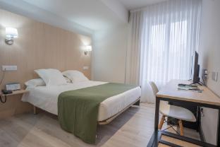 hotel mendez nuñez