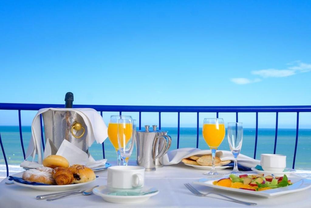 Hotel Playa Victoria Palafox