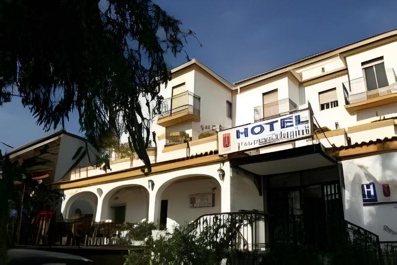Hotel Puerta Nazari
