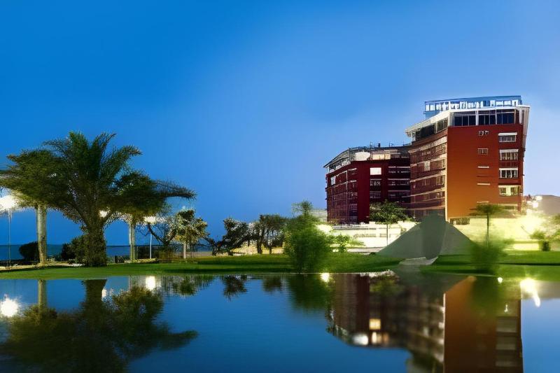Hotel Puerto Juan Montiel Spa & Base Nautica