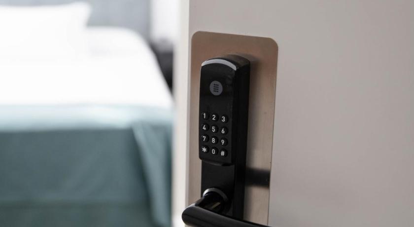 M&A Hostal en Onda