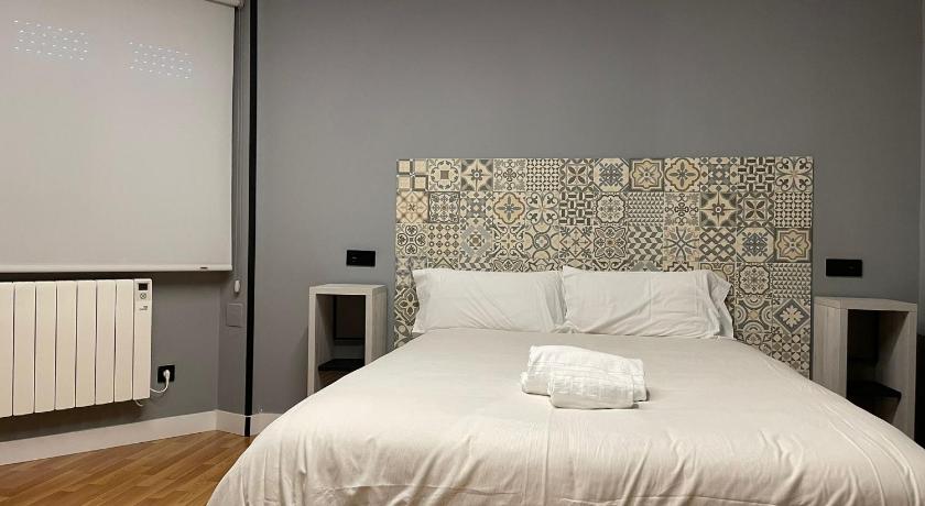 Pension Belmonte - check in Hotel a 650 metros